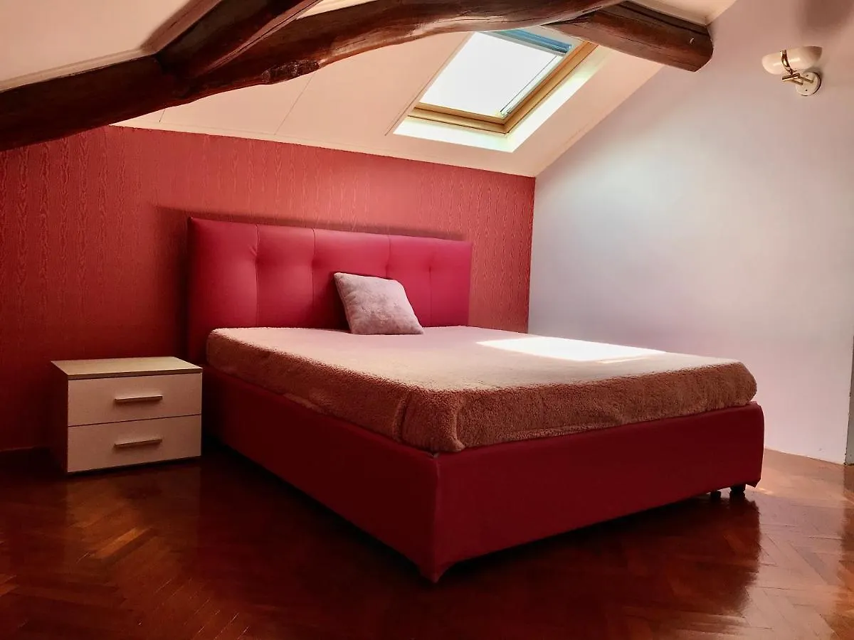 Apartment In Villa Oleandra With Privet Garden & Pool Dizzasco 0*,  Italy