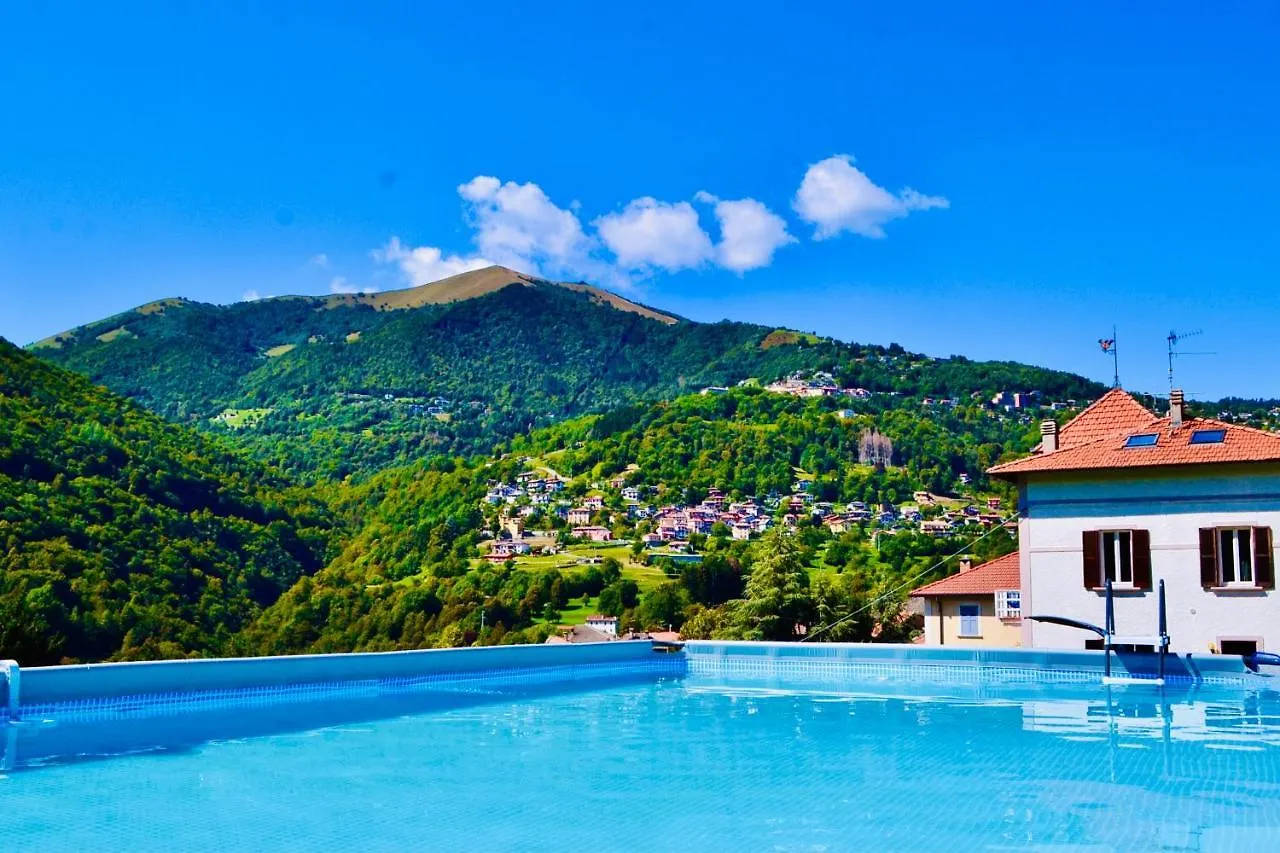 Apartment In Villa Oleandra With Privet Garden & Pool Dizzasco