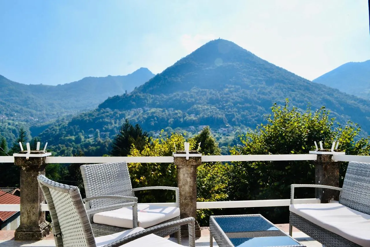 Apartment In Villa Oleandra With Privet Garden & Pool Dizzasco 0*,